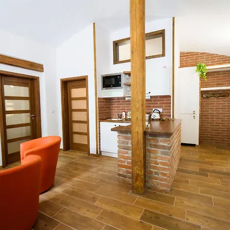 Apartmany 13 Prizemi 1 Sec Exterior photo